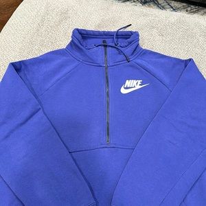 Nike Pullover